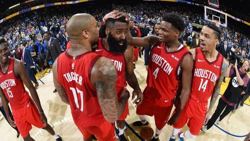 开云体育入口-包含猛龙碾压篮网，哈登点燃赛场的词条